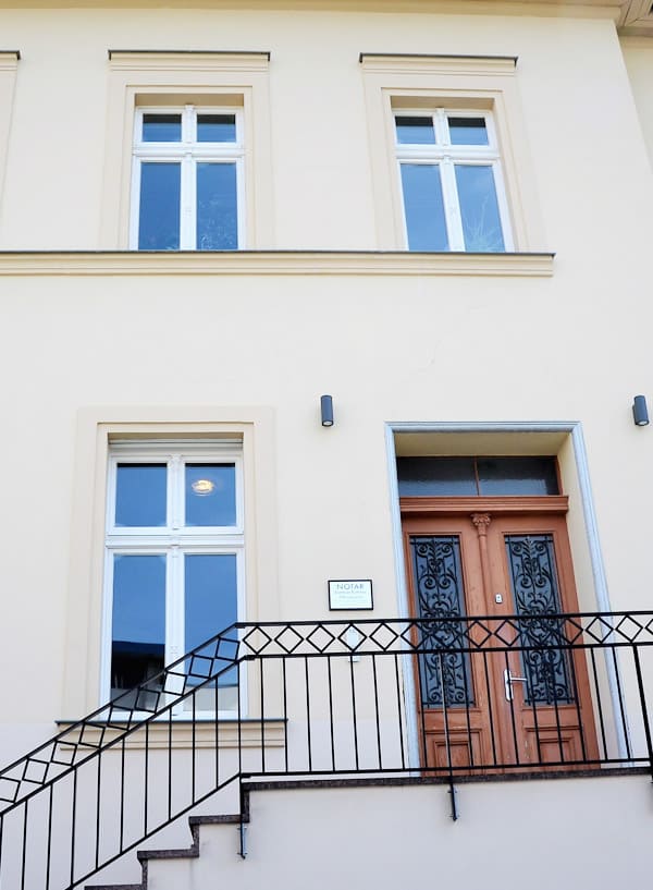 Gebäude Eingang